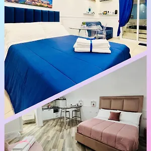 Apartment Donn'anna Center, Naples